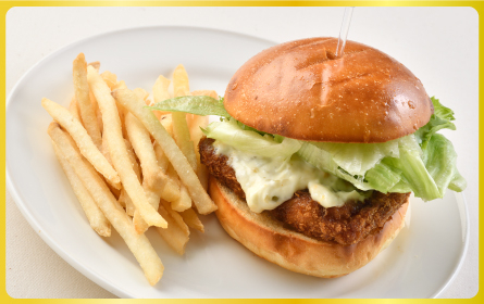 MAISON KAYSER エビカツバーガー （フレンチフライ付）
